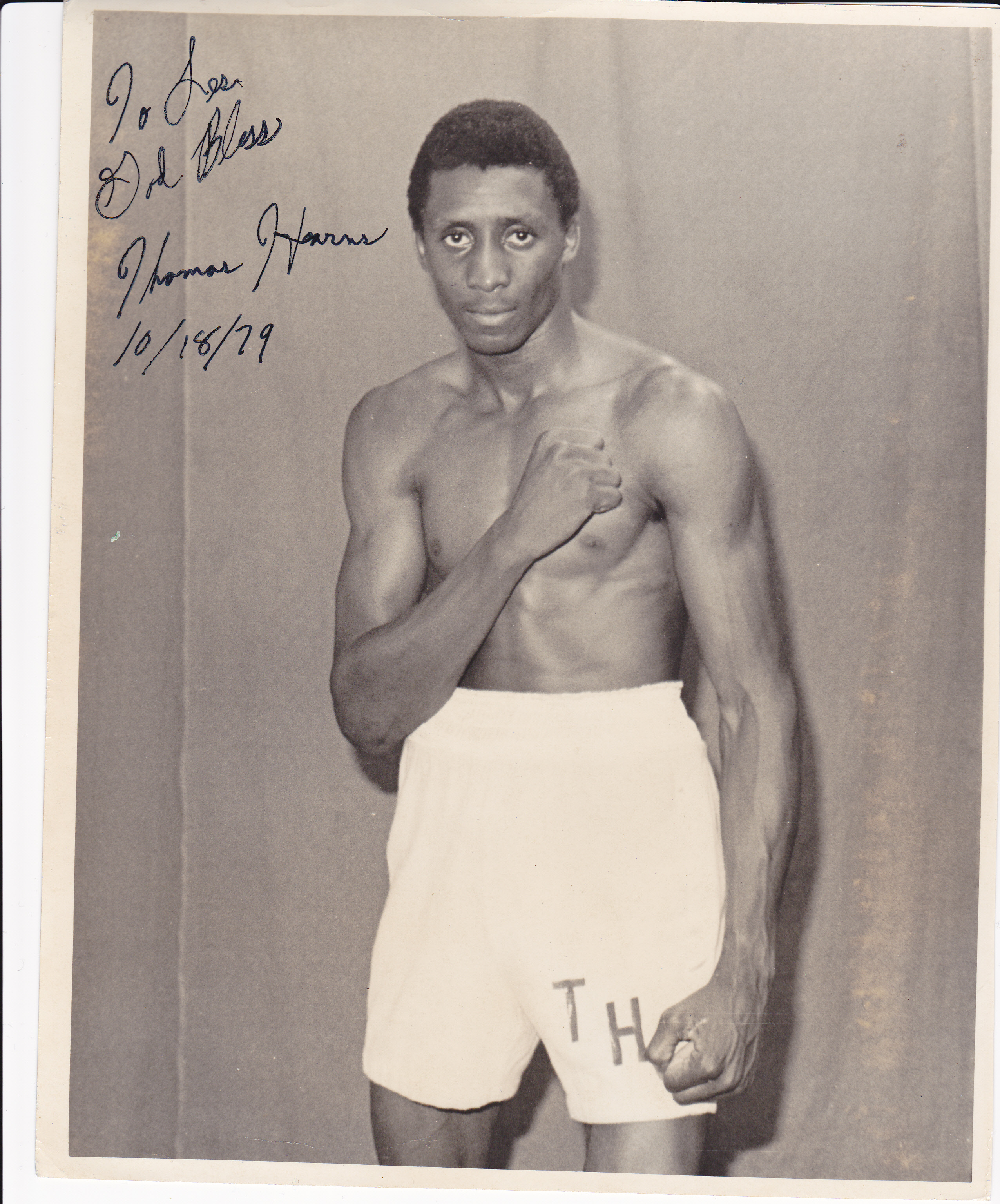 Thomas Hearns Inscribed Photo With Signature | African Ring