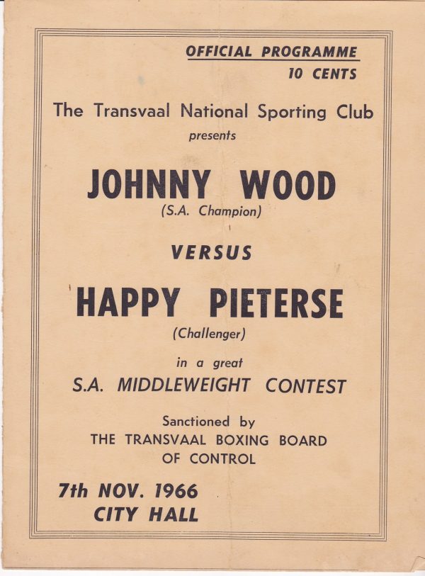 Johnny Wood VS Happy Pieterse