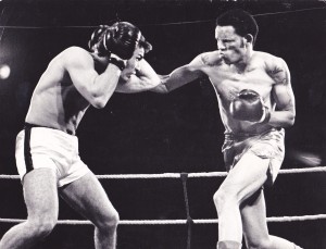 THORNTON OAKES AND CAMERON ADAMS - African Ring