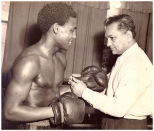 Leslie Mckenzie and trainer Benny Singh - African Ring